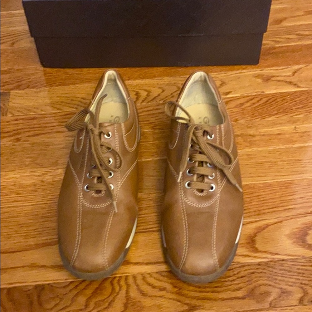 Men’s Geox sneakers/shoes